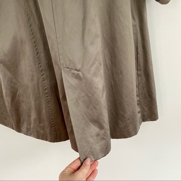 Bebe Gray Green Satin Trench Coat Y2K 3/4 Sleeve Button Detail Gilmore Girls - Picture 10 of 11